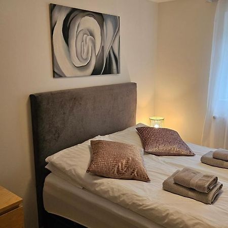 B&B Rooms Husavik 3 المظهر الخارجي الصورة