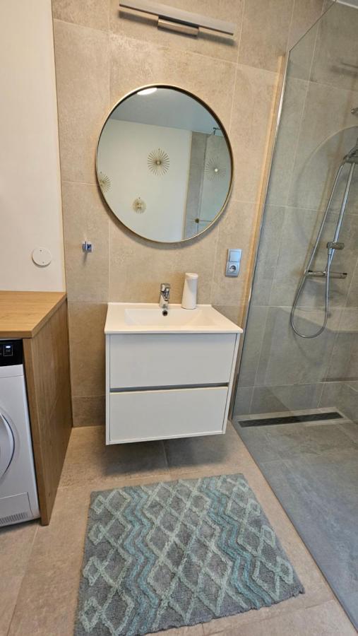 B&B Rooms Husavik 3 المظهر الخارجي الصورة
